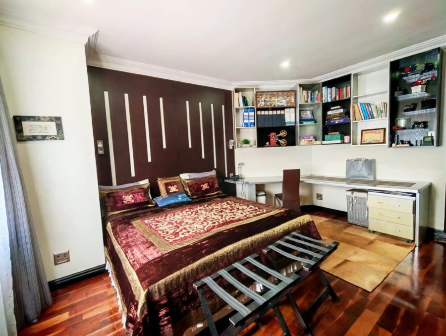 5 Bedroom Property for Sale in Blythedale KwaZulu-Natal