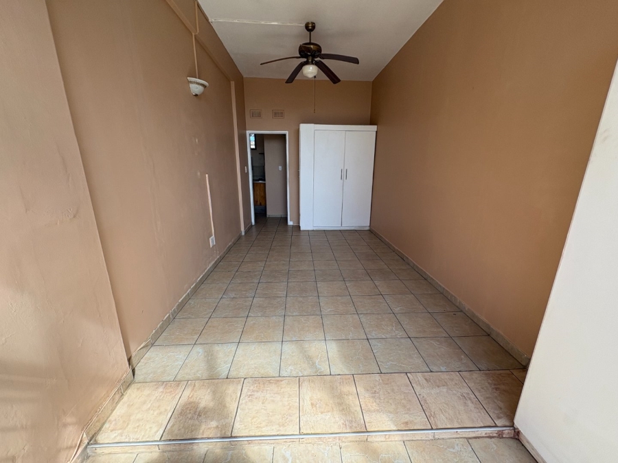 1 Bedroom Property for Sale in Illovo Beach KwaZulu-Natal