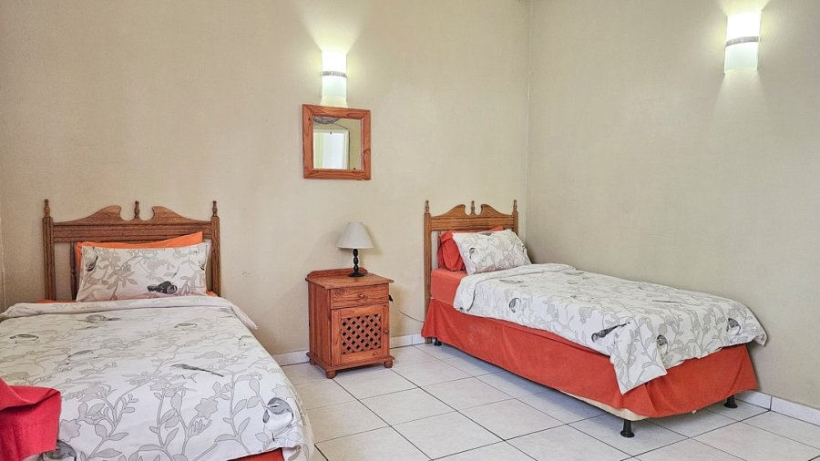 4 Bedroom Property for Sale in Ramsgate KwaZulu-Natal