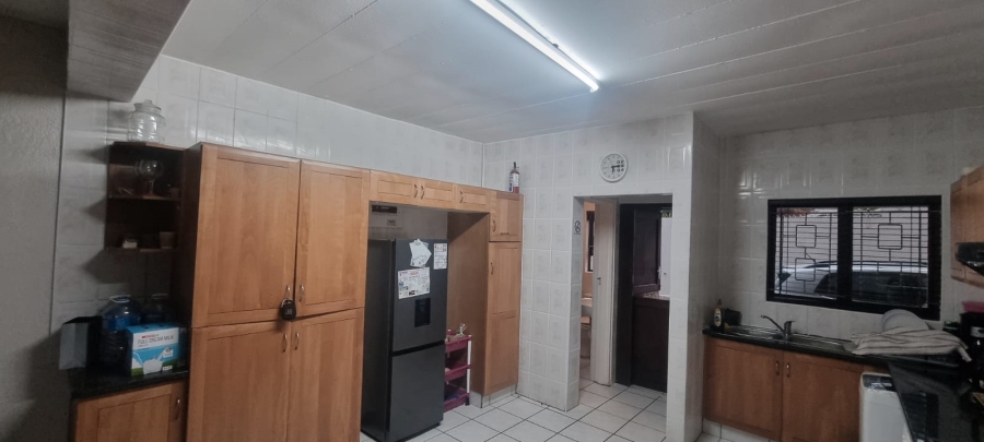 3 Bedroom Property for Sale in Uvongo KwaZulu-Natal