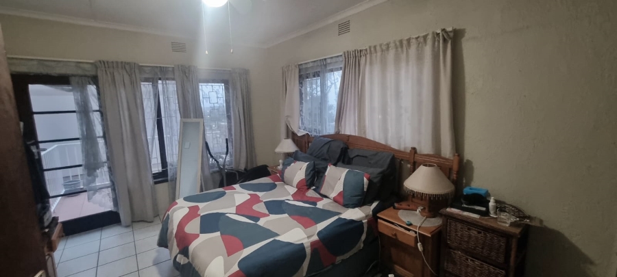 3 Bedroom Property for Sale in Uvongo KwaZulu-Natal