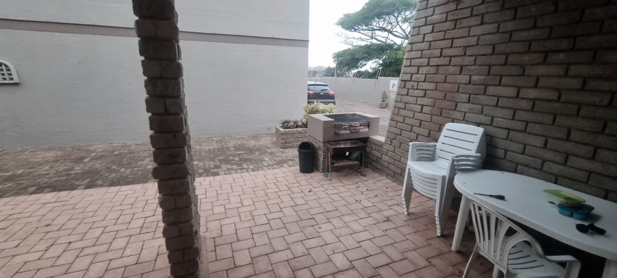 3 Bedroom Property for Sale in Uvongo KwaZulu-Natal
