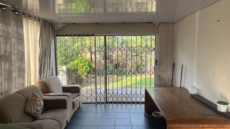 To Let 8 Bedroom Property for Rent in Meer En See KwaZulu-Natal