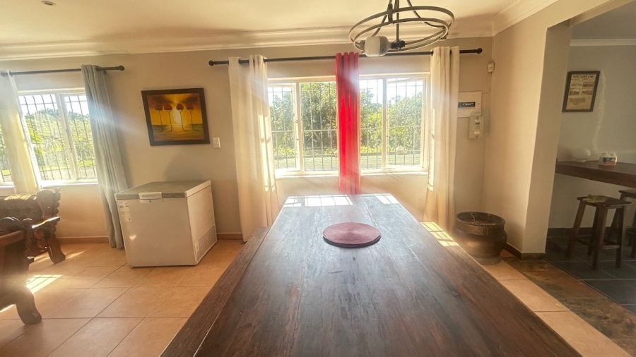 To Let 8 Bedroom Property for Rent in Meer En See KwaZulu-Natal