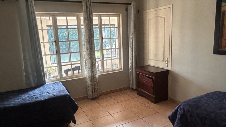 To Let 8 Bedroom Property for Rent in Meer En See KwaZulu-Natal