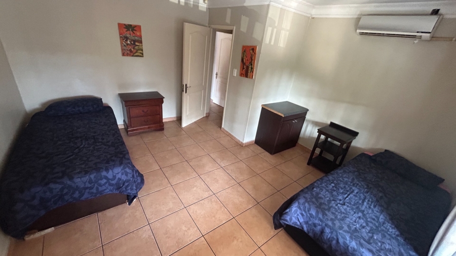 To Let 8 Bedroom Property for Rent in Meer En See KwaZulu-Natal