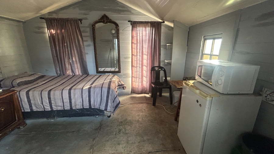To Let 8 Bedroom Property for Rent in Meer En See KwaZulu-Natal