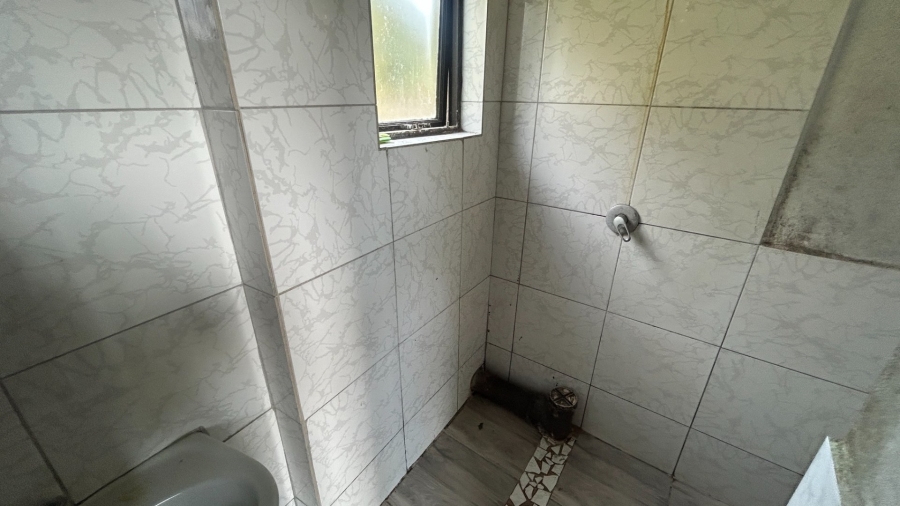 To Let 8 Bedroom Property for Rent in Meer En See KwaZulu-Natal