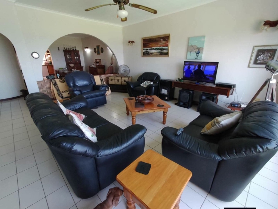 3 Bedroom Property for Sale in Umzumbe KwaZulu-Natal