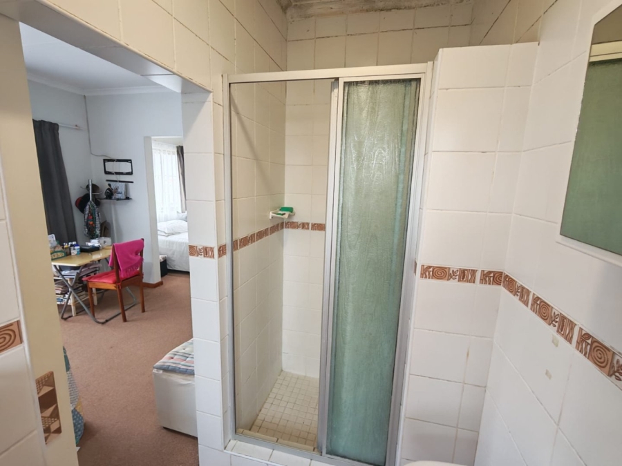 2 Bedroom Property for Sale in Umtentweni KwaZulu-Natal