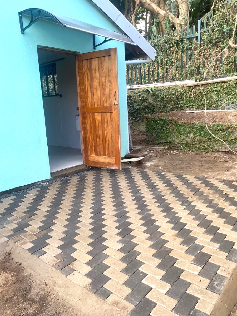 To Let 1 Bedroom Property for Rent in Cowies Hill Park KwaZulu-Natal