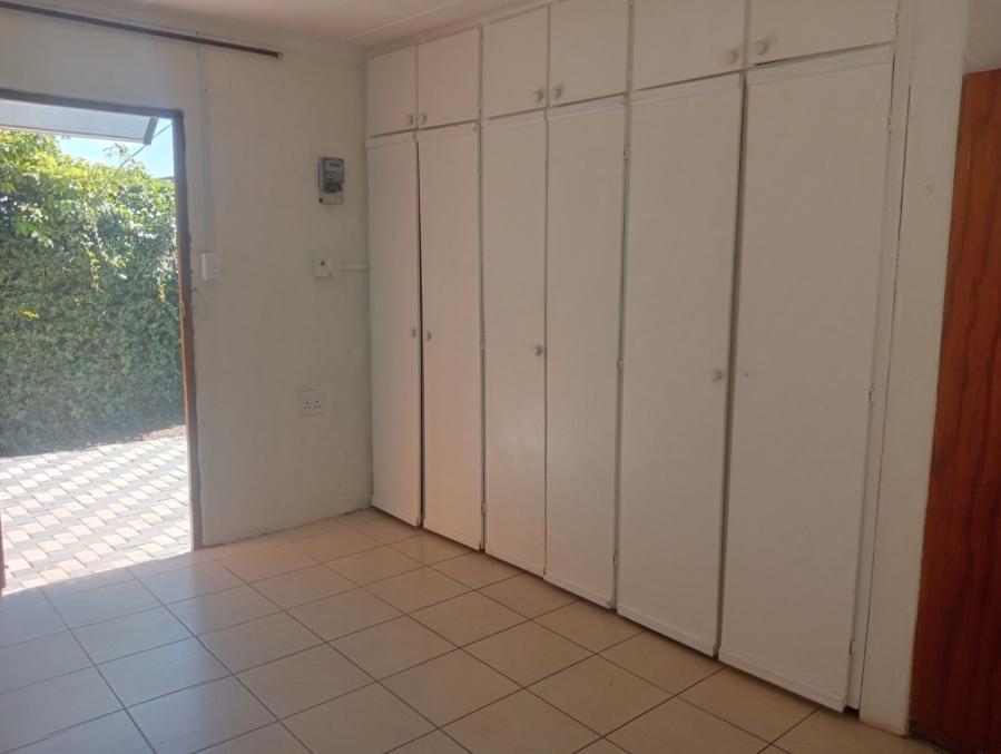 To Let 1 Bedroom Property for Rent in Cowies Hill Park KwaZulu-Natal