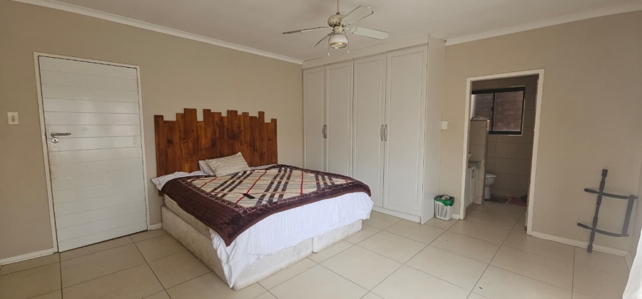 3 Bedroom Property for Sale in Huttenheights KwaZulu-Natal