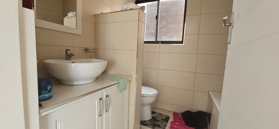3 Bedroom Property for Sale in Huttenheights KwaZulu-Natal