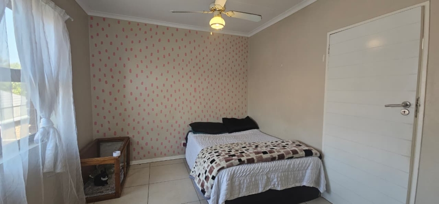3 Bedroom Property for Sale in Huttenheights KwaZulu-Natal