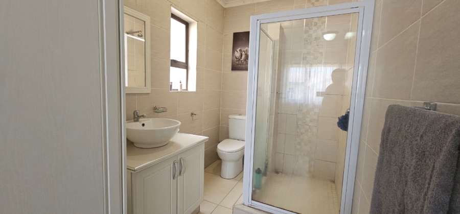 3 Bedroom Property for Sale in Huttenheights KwaZulu-Natal