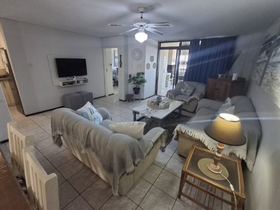 3 Bedroom Property for Sale in Manaba Beach KwaZulu-Natal
