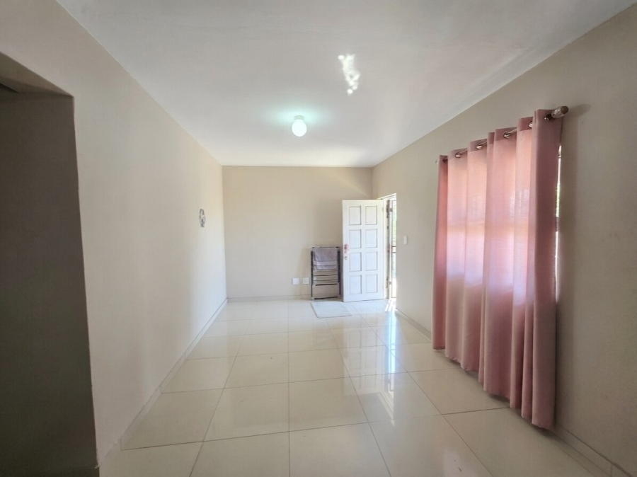11 Bedroom Property for Sale in Larkfield KwaZulu-Natal