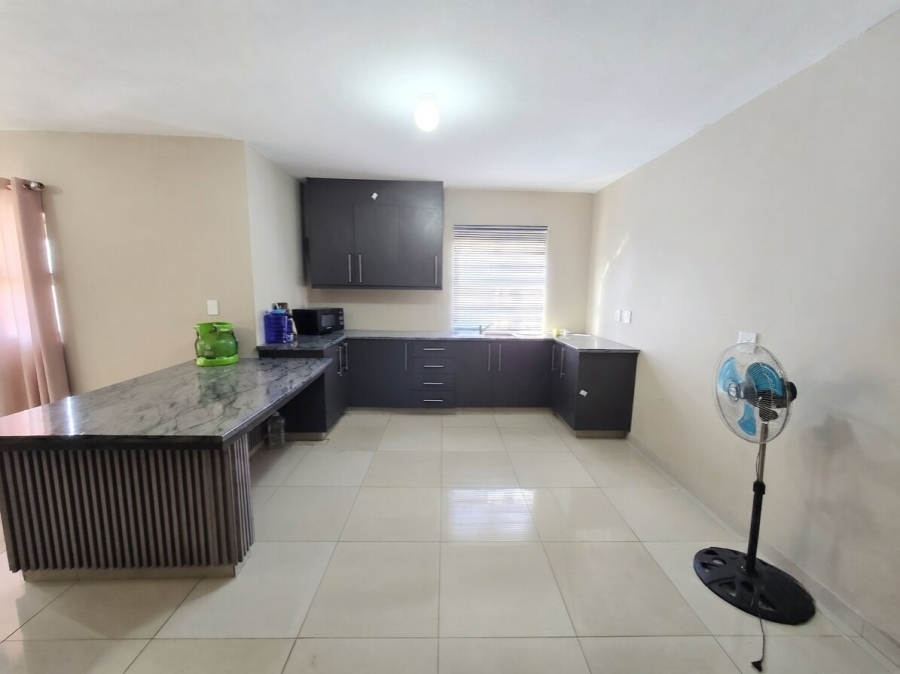 11 Bedroom Property for Sale in Larkfield KwaZulu-Natal