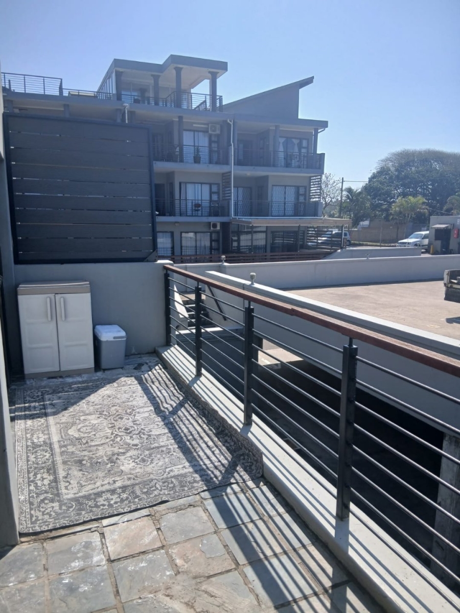 2 Bedroom Property for Sale in Winklespruit KwaZulu-Natal