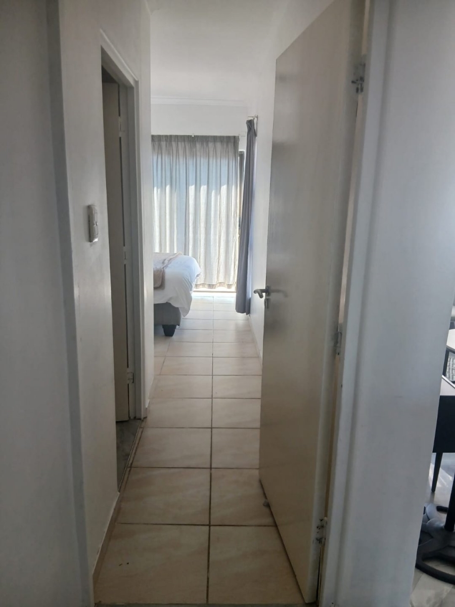 2 Bedroom Property for Sale in Winklespruit KwaZulu-Natal