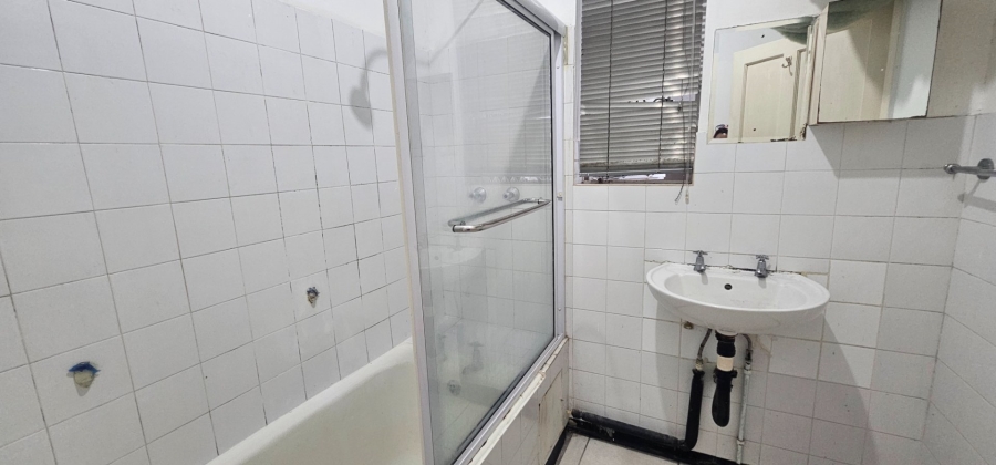 To Let 1 Bedroom Property for Rent in Essenwood KwaZulu-Natal