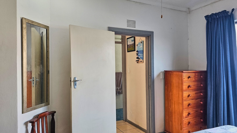 2 Bedroom Property for Sale in Lawrence Rocks KwaZulu-Natal