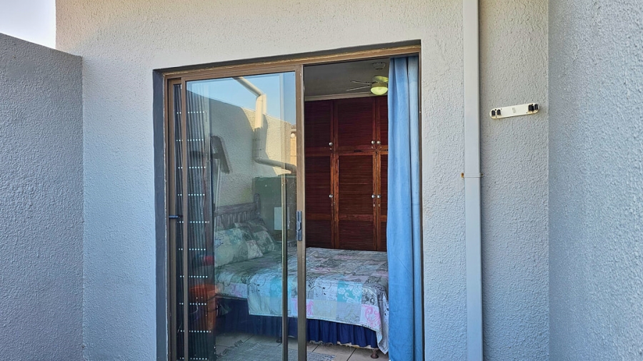 2 Bedroom Property for Sale in Lawrence Rocks KwaZulu-Natal