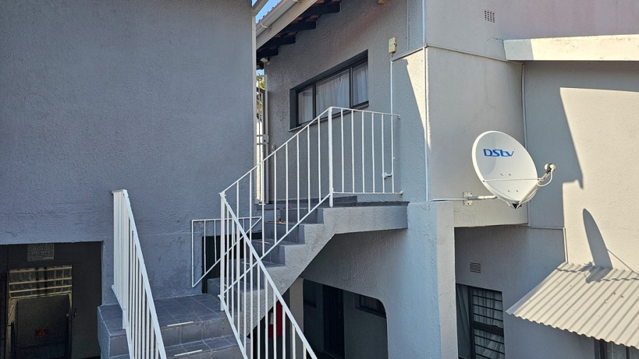 2 Bedroom Property for Sale in Lawrence Rocks KwaZulu-Natal