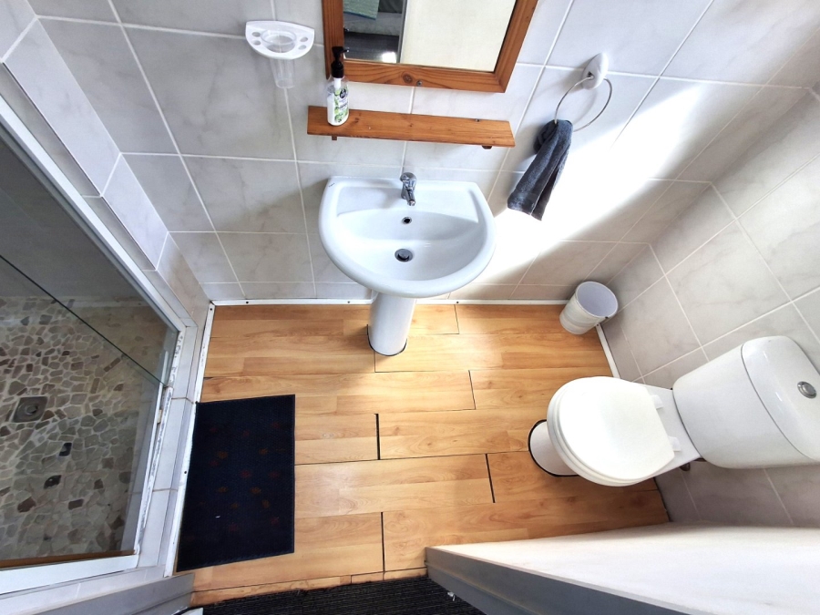 9 Bedroom Property for Sale in Salmon Bay KwaZulu-Natal