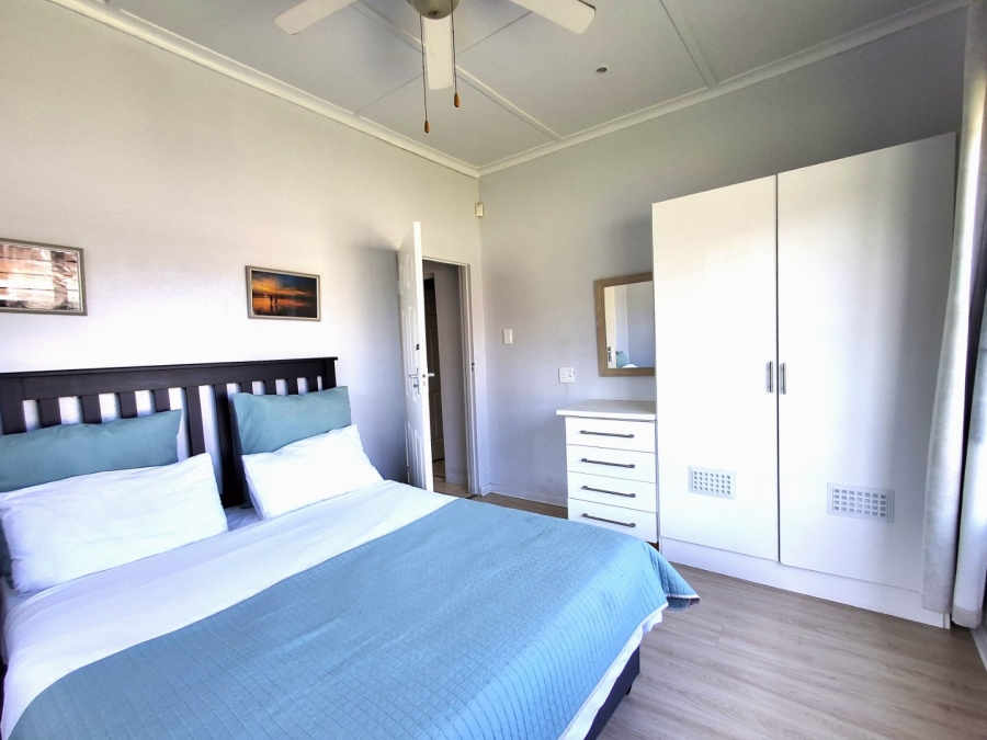 9 Bedroom Property for Sale in Salmon Bay KwaZulu-Natal