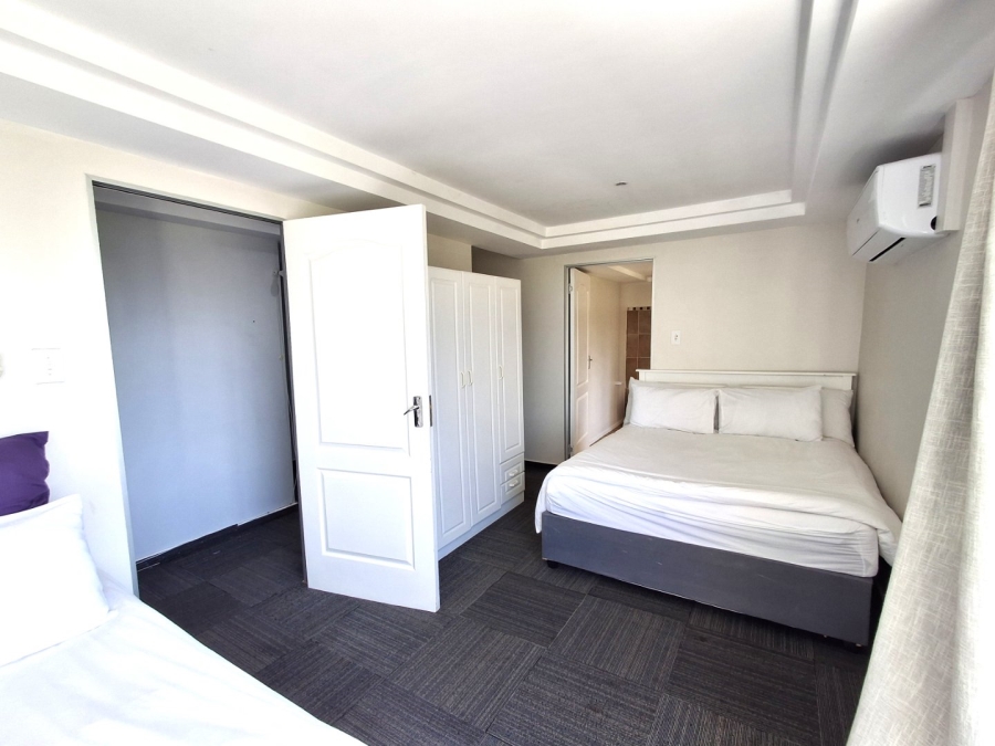 9 Bedroom Property for Sale in Salmon Bay KwaZulu-Natal