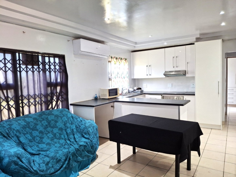 9 Bedroom Property for Sale in Salmon Bay KwaZulu-Natal