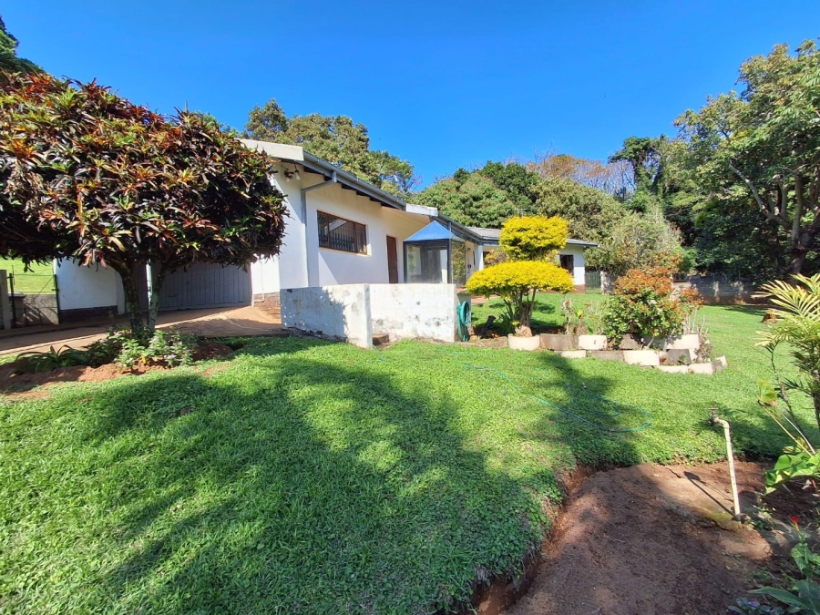 4 Bedroom Property for Sale in Umtentweni KwaZulu-Natal