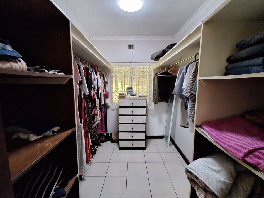 4 Bedroom Property for Sale in Umtentweni KwaZulu-Natal