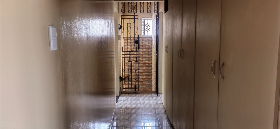 To Let 4 Bedroom Property for Rent in Sydenham KwaZulu-Natal