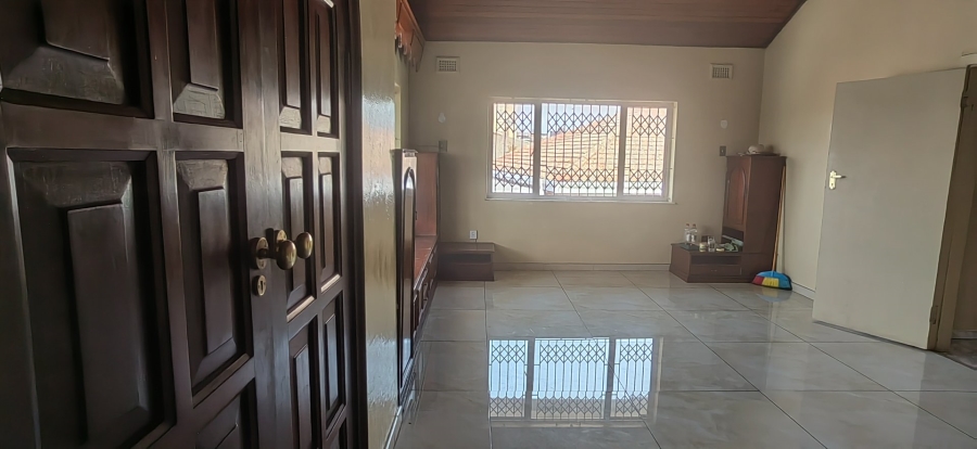 To Let 4 Bedroom Property for Rent in Sydenham KwaZulu-Natal