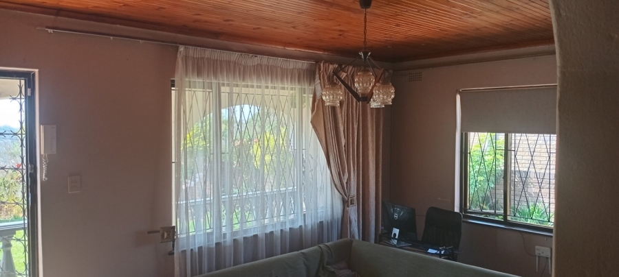 3 Bedroom Property for Sale in Burlington Heights KwaZulu-Natal