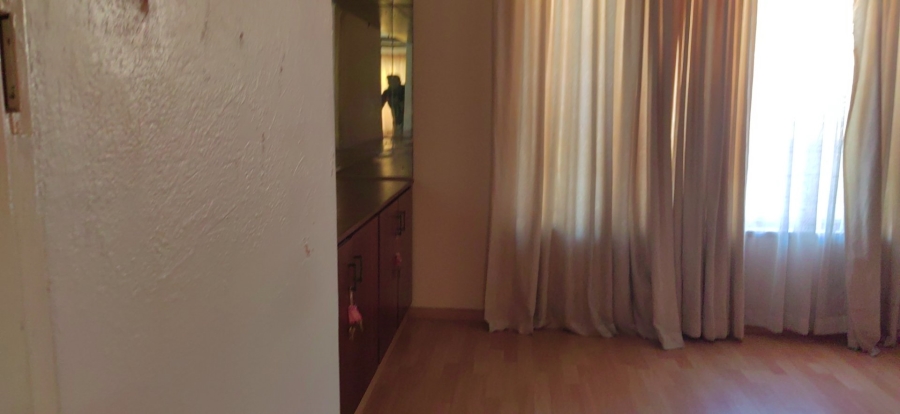 To Let 6 Bedroom Property for Rent in Reservoir Hills KwaZulu-Natal