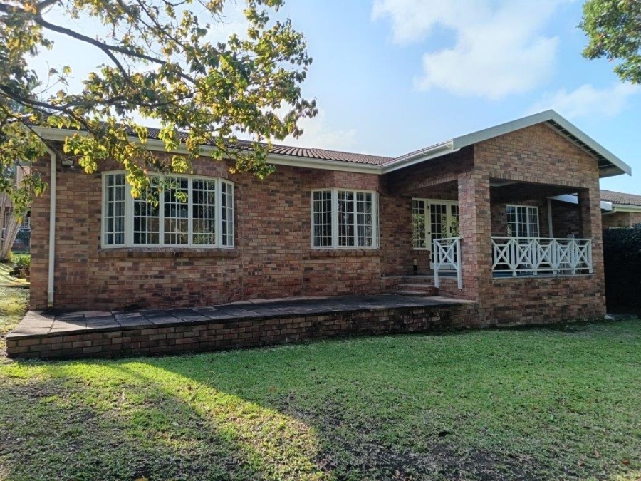 3 Bedroom Property for Sale in Umtentweni KwaZulu-Natal