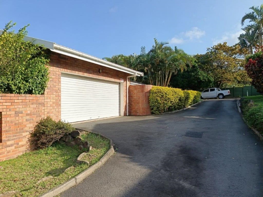 3 Bedroom Property for Sale in Umtentweni KwaZulu-Natal