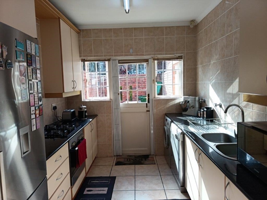 3 Bedroom Property for Sale in Umtentweni KwaZulu-Natal
