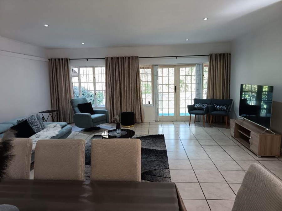 3 Bedroom Property for Sale in Umtentweni KwaZulu-Natal