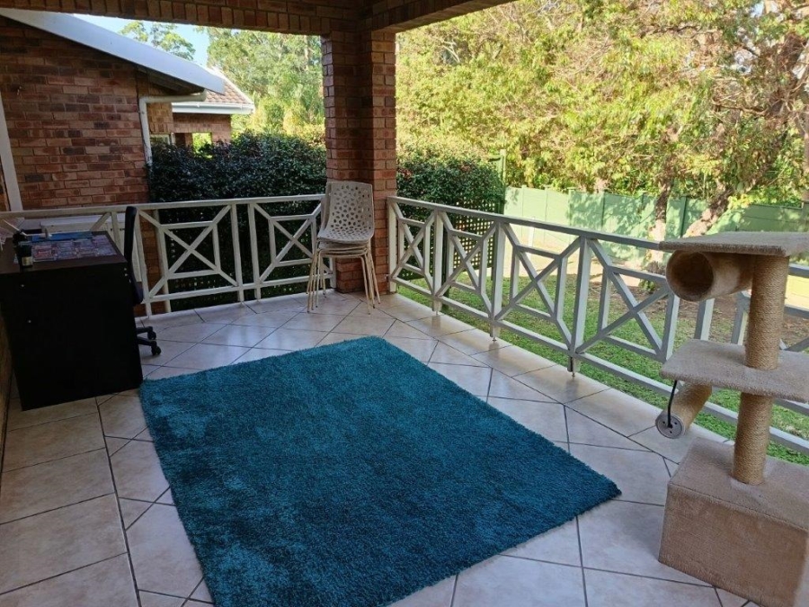 3 Bedroom Property for Sale in Umtentweni KwaZulu-Natal