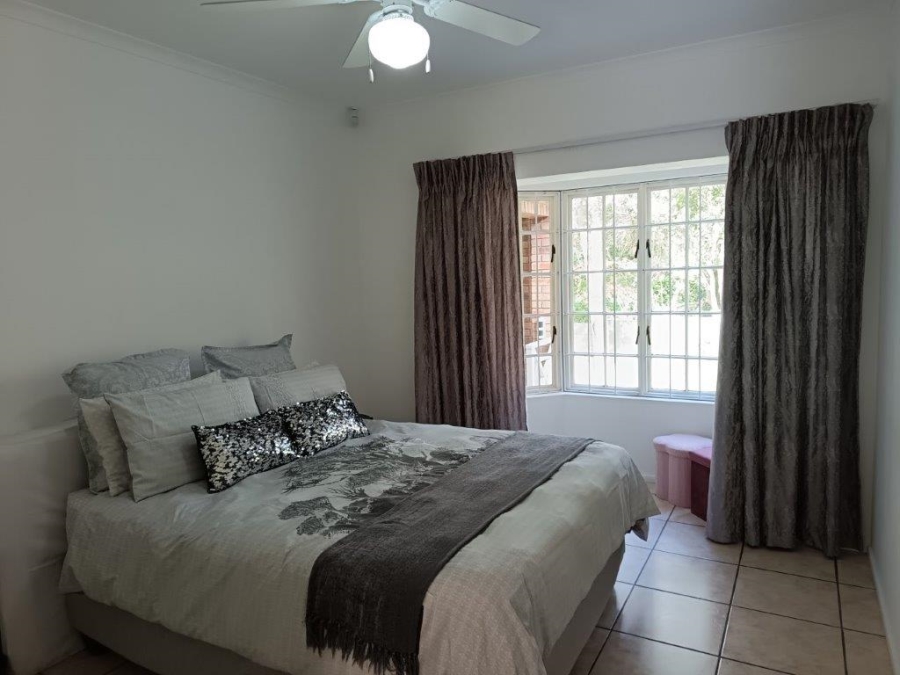 3 Bedroom Property for Sale in Umtentweni KwaZulu-Natal