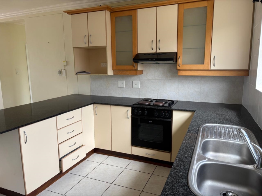 2 Bedroom Property for Sale in Sea Park KwaZulu-Natal
