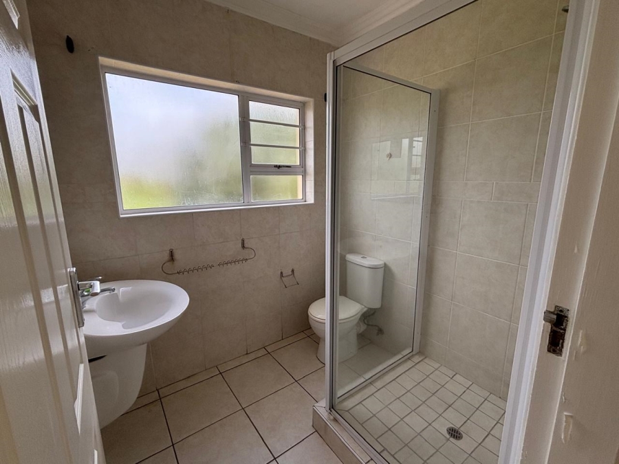 2 Bedroom Property for Sale in Sea Park KwaZulu-Natal