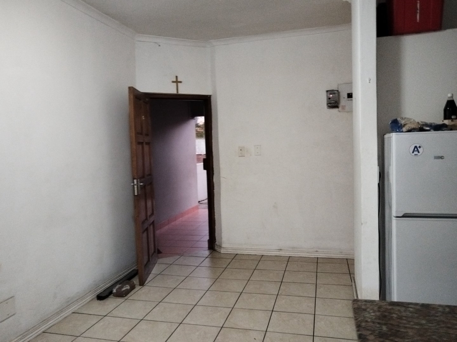  Bedroom Property for Sale in Sea View KwaZulu-Natal