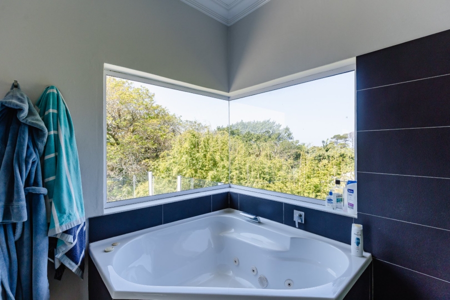 5 Bedroom Property for Sale in Southbroom KwaZulu-Natal