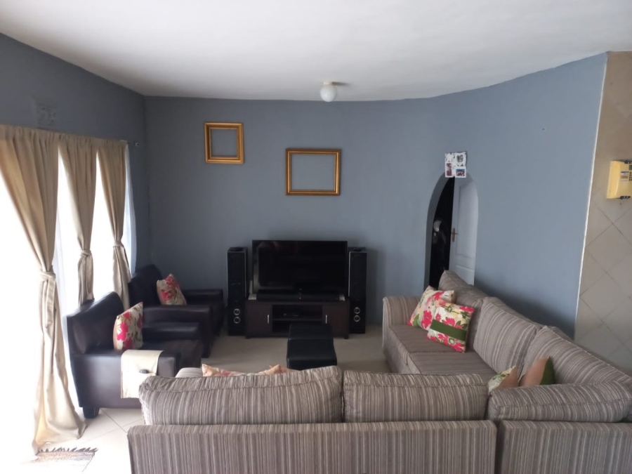 To Let 2 Bedroom Property for Rent in Bluff KwaZulu-Natal